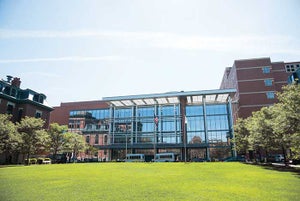 Solar agreement keeps Boston Medical Center on emissions-cutting track