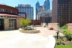 Rehab hospital opens accessible rooftop therapy center and garden