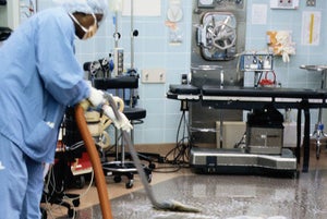 Surgical cleaning certification program wins Omni award
